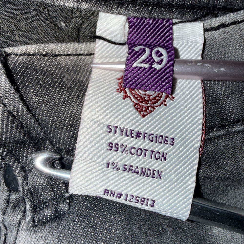 Flying Monkey Jeans Distressed size 29 waist - Picture 6 of 9